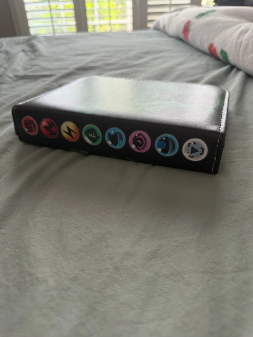 Pokemon Black & Green Zip Up Binder 4 Pocket